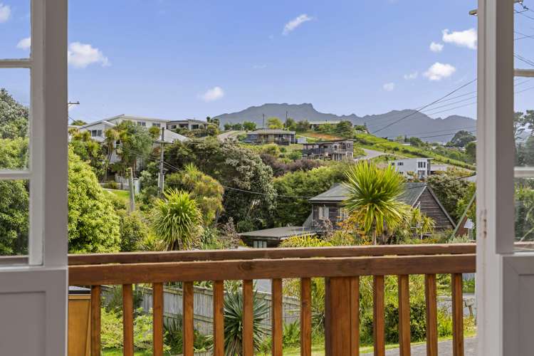 4 Violet Street Raglan_7