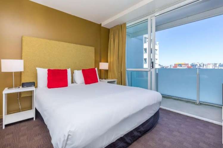 1904/10 Waterloo Quadrant 10015_6