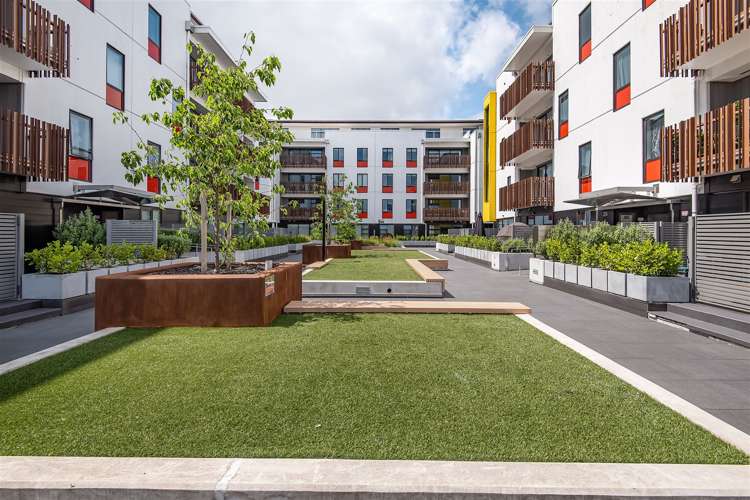 704/22 Library Lane Albany_16