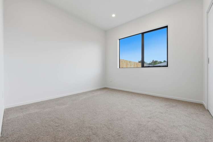 11 Stableford Crescent Opaheke_15