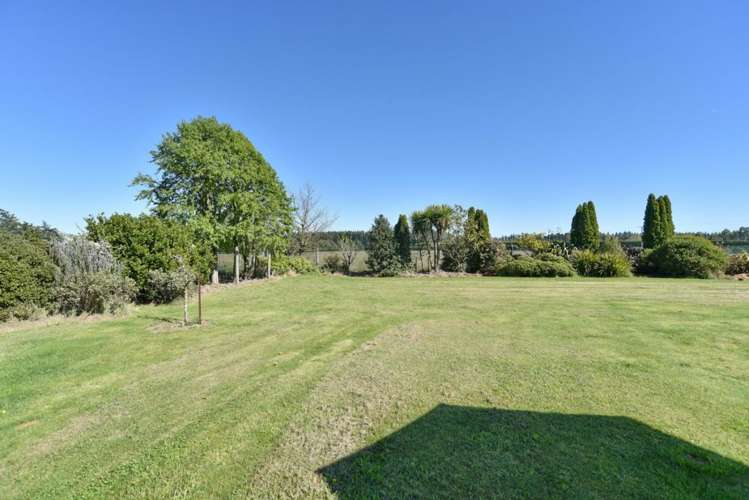 606 Pesters Road West Eyreton_33