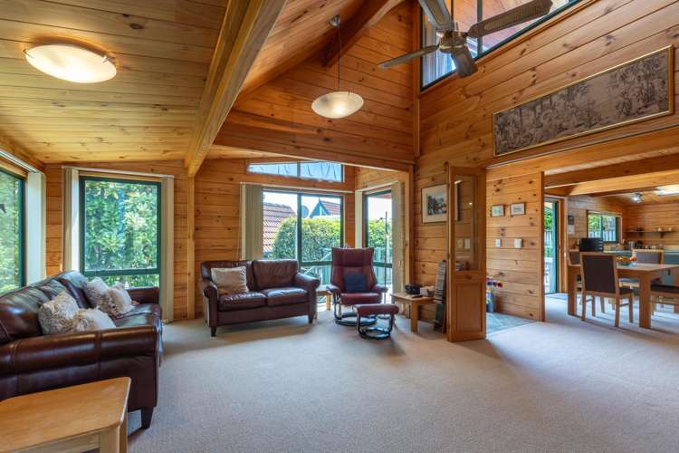 6 Fiesta Grove Raumati Beach_3