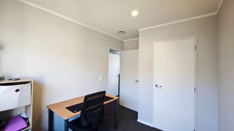 22A James Street Glenfield_13