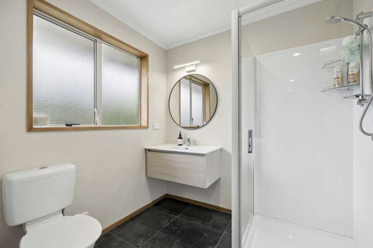 33 Howorth Road Fairfield_15