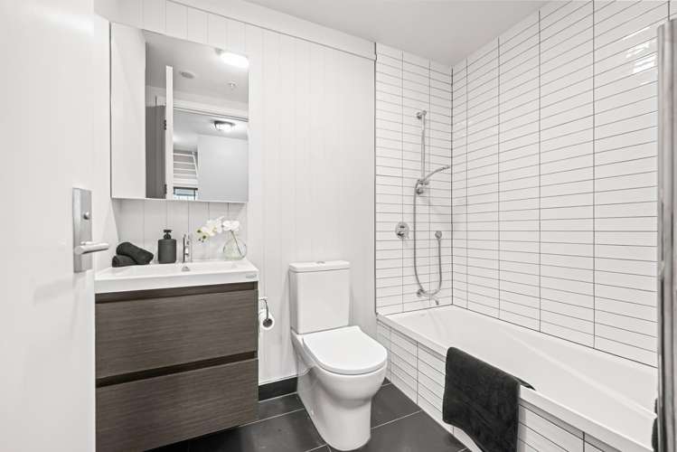 105/73 Jackson Street Petone_9