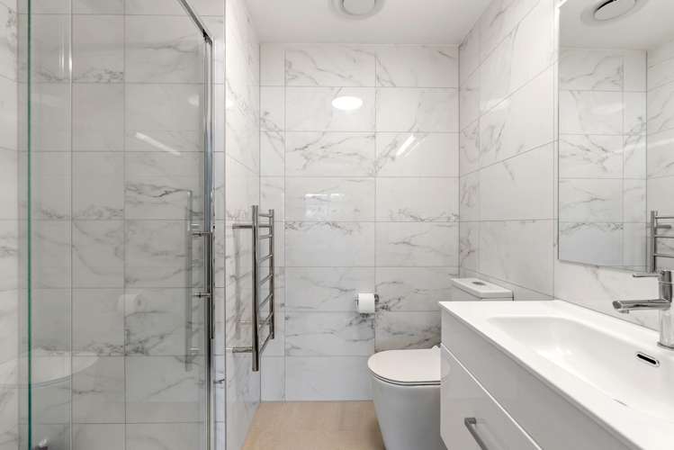 14/28 Martin Square Te Aro_11