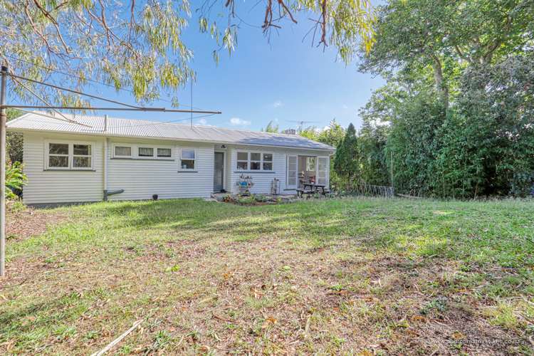 17 Robson Street Mount Roskill_14