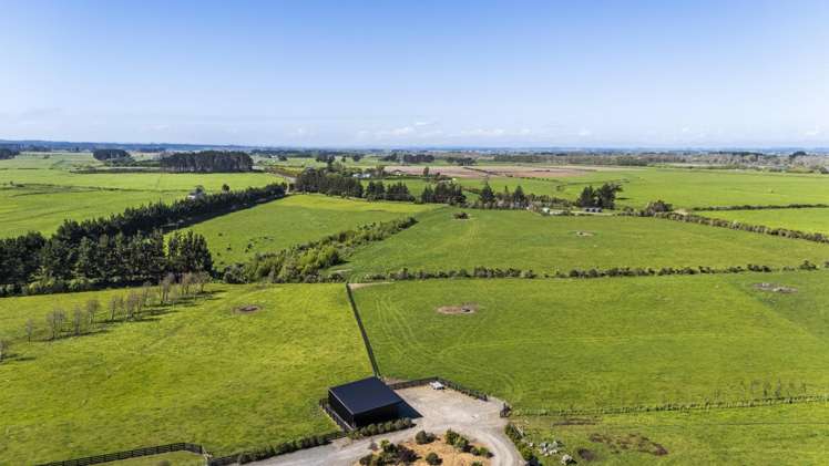 1259 Parewanui Road Bulls_25