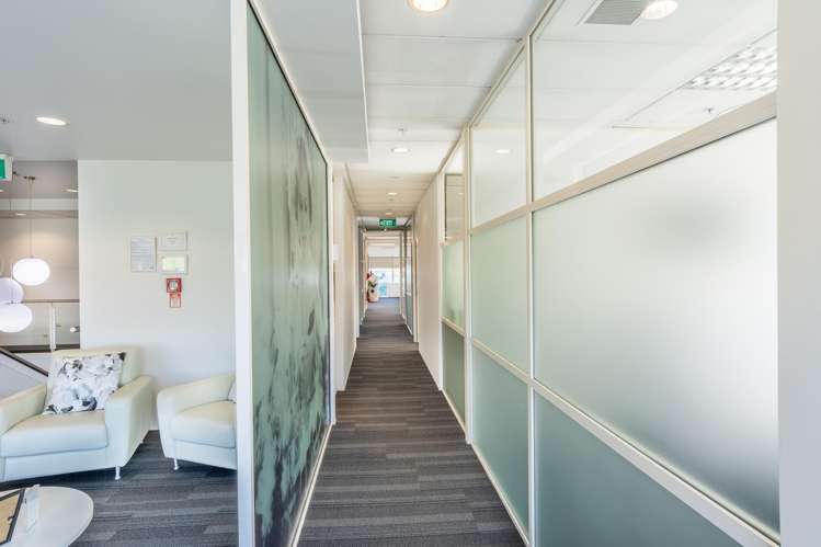 26 Vestey Drive Mt Wellington_11