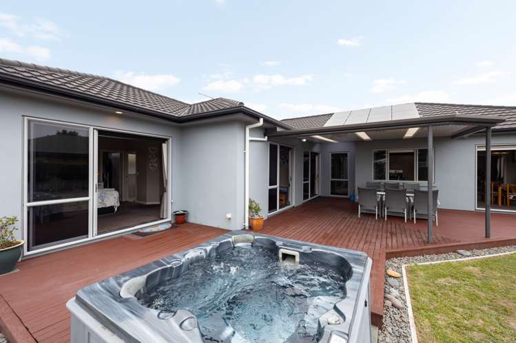 13 Palliser Drive Huntington_20