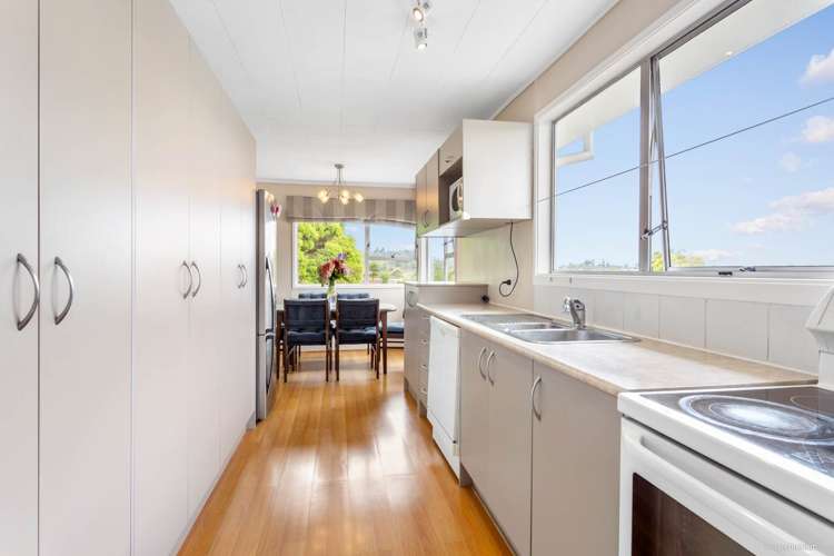 3 Aquarius Avenue Glen Eden_5