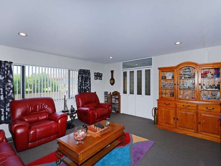 124 Kirton Drive Riverstone Terraces_9