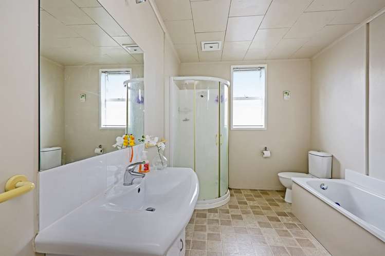 1/705 Heretaunga Street East Parkvale_7