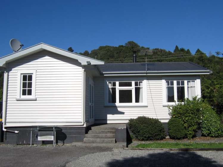 87 Marlborough Street Greymouth_7