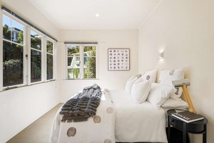 26A Queens Parade Devonport_10