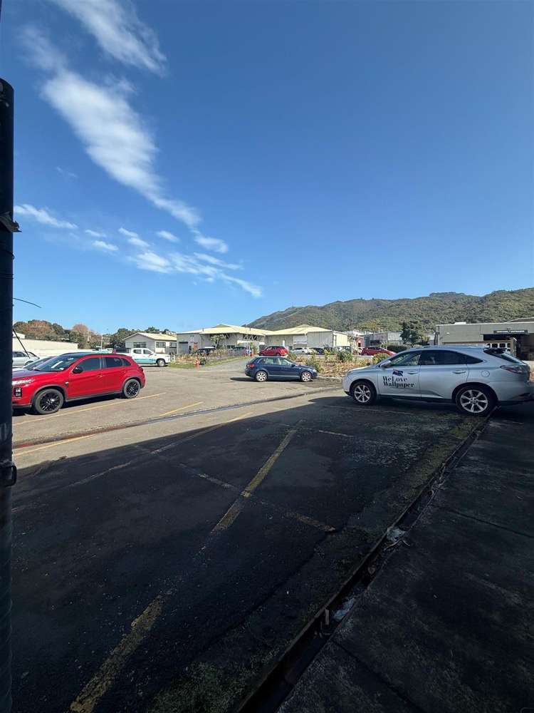 4-10 Mohuia Crescent Elsdon_5