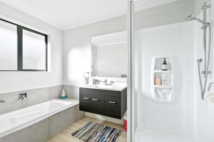 31 Muritai Road Parua Bay_24