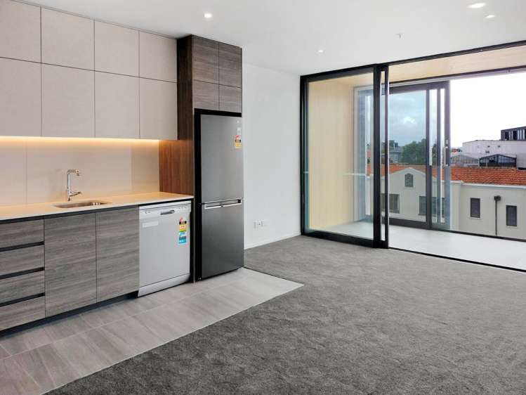 106/8 Rose Road_0