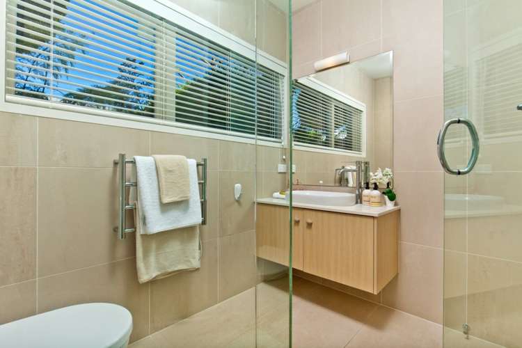 2/49 Kitchener Road Milford_12