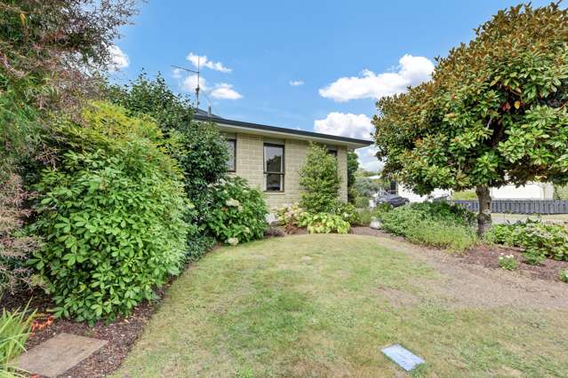 1/2 Field Place Richmond_1