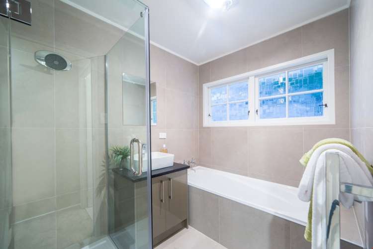 104 Oaktree Avenue Browns Bay_17