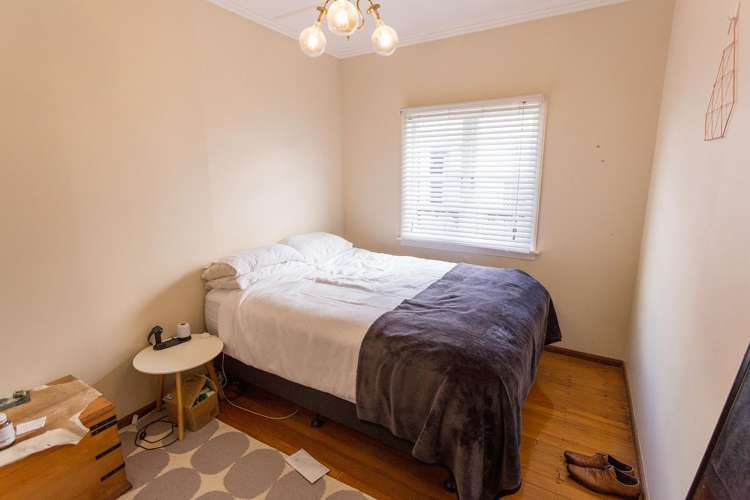 28 Fairleigh Avenue Mount Albert_10