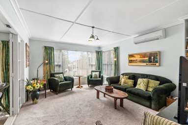 149 Tui Road_2