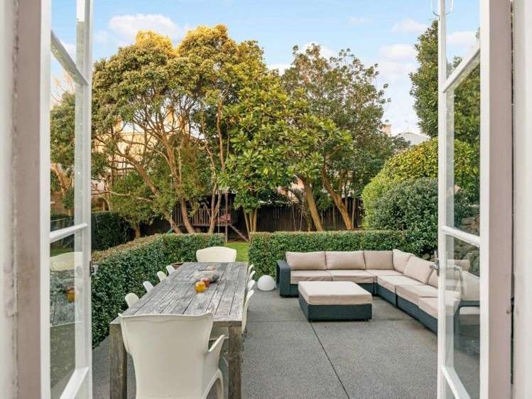 7 Selby Square Saint Marys Bay_5