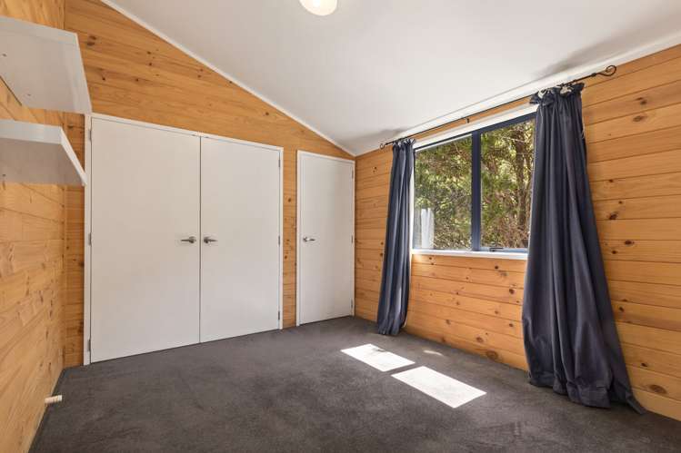 1 Lowry Heights Stokes Valley_13