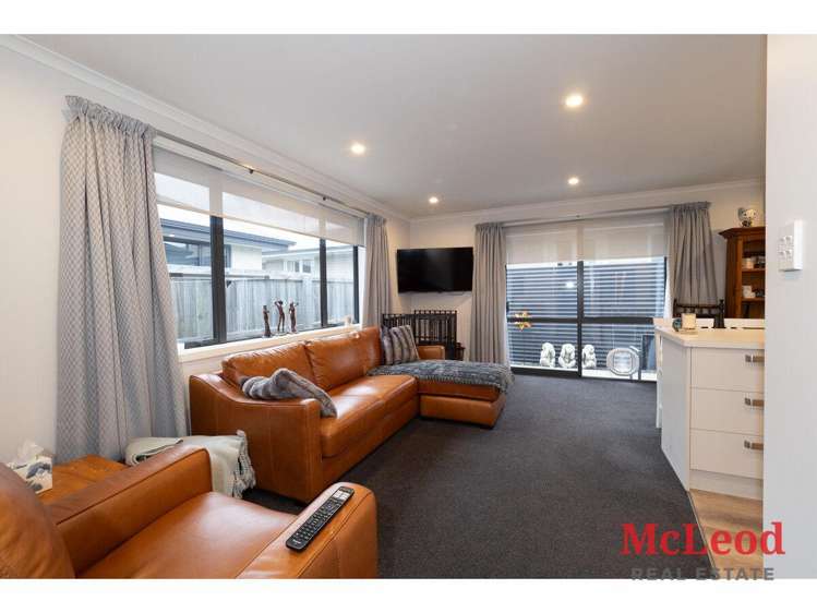 B/351 Burnett Street Ashburton_5