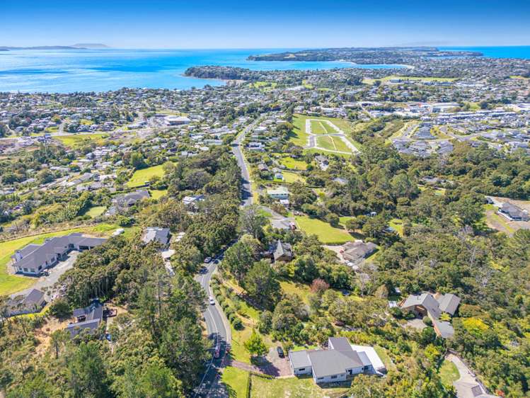 62 Scott Road Stanmore Bay_14