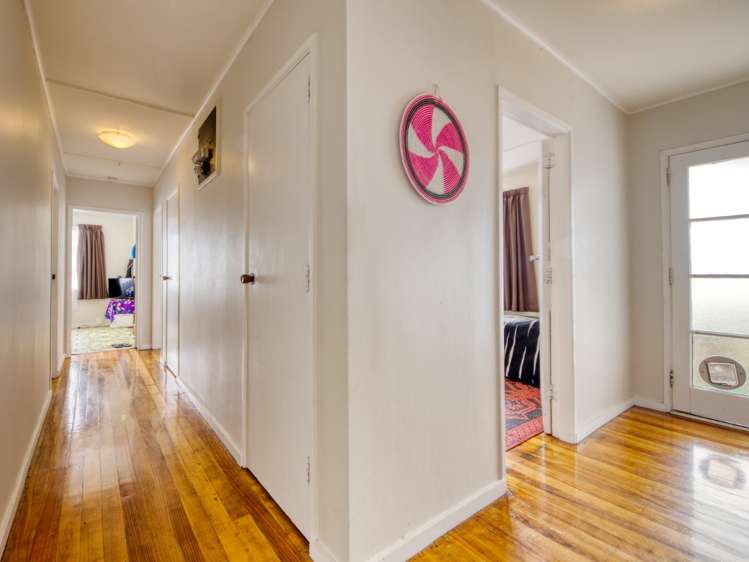 1/132 Edmonton Road Te Atatu South_7