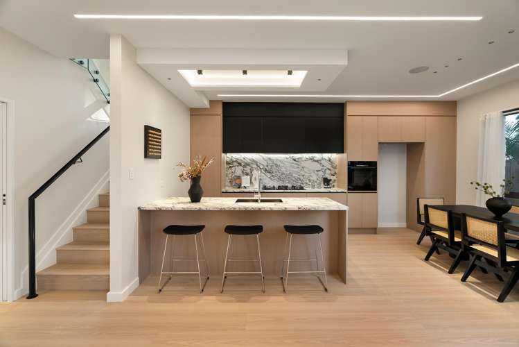 2C Knights Close Rothesay Bay_1