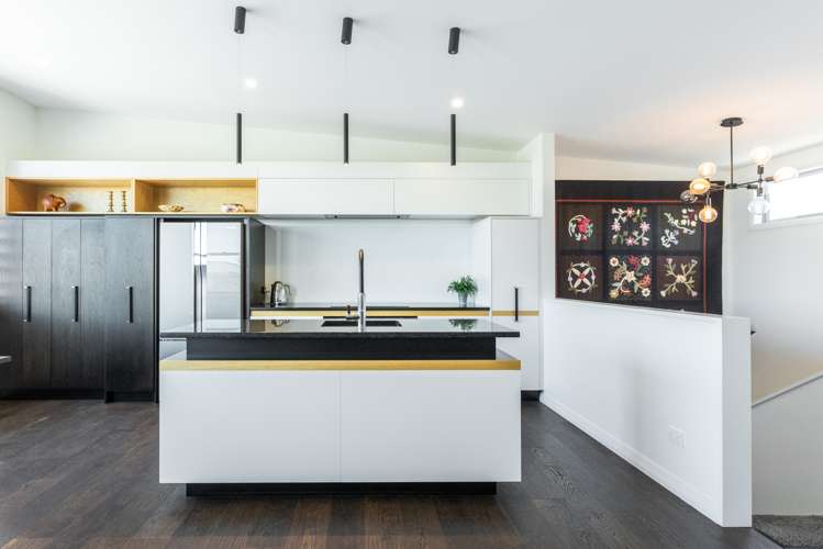 190c Charles Street Westshore_3