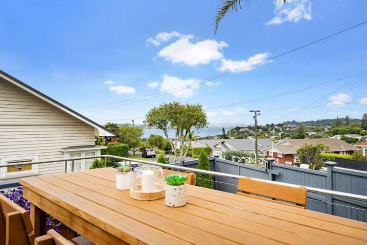 61 Quadrant Road Onehunga_2