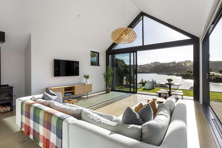 1371B Taieri Mouth Road Taieri Mouth_11