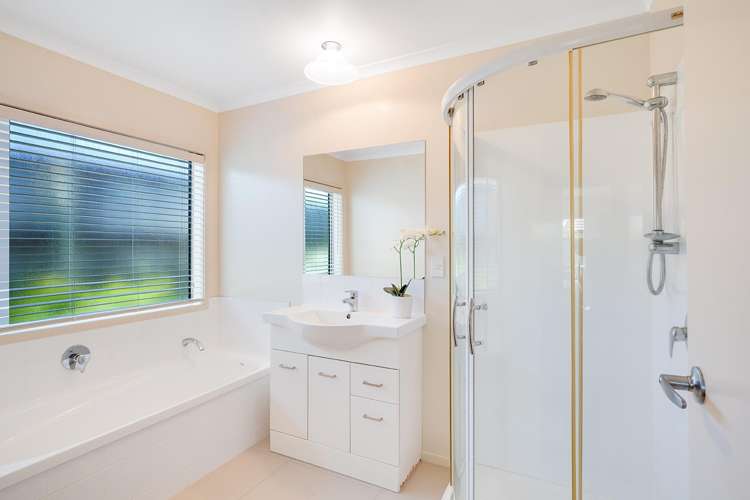 30 & 30A Sirius Crescent Rototuna North_16