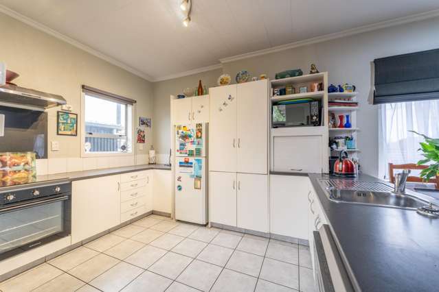 2 Davie Street Temuka_1