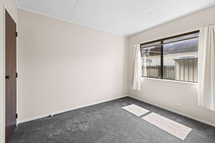 2/1107 St Aubyn Street East Parkvale_9