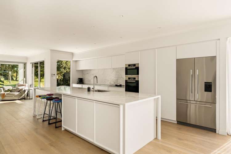 194 Oceanbeach Road Mt Maunganui_10