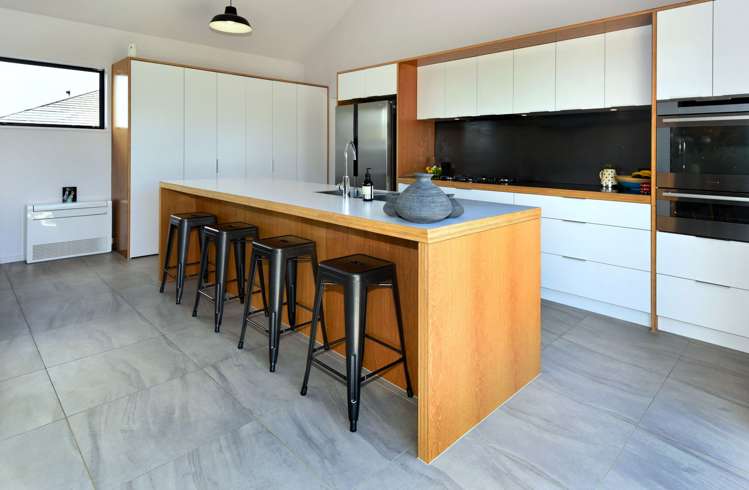 64 Lewis Crescent Rolleston_4