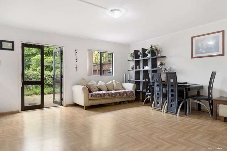 2/697 New North Road Mount Albert_0