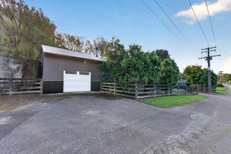 1351 Opaki Kaiparoro Road Mauriceville_19