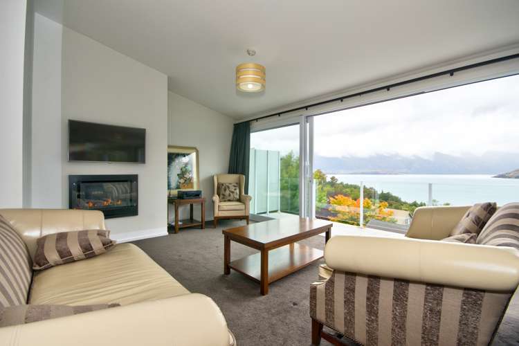 8a Moss Lane Fernhill/Sunshine Bay_4