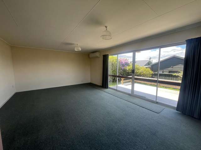 A/5 Shera Street 1045_2