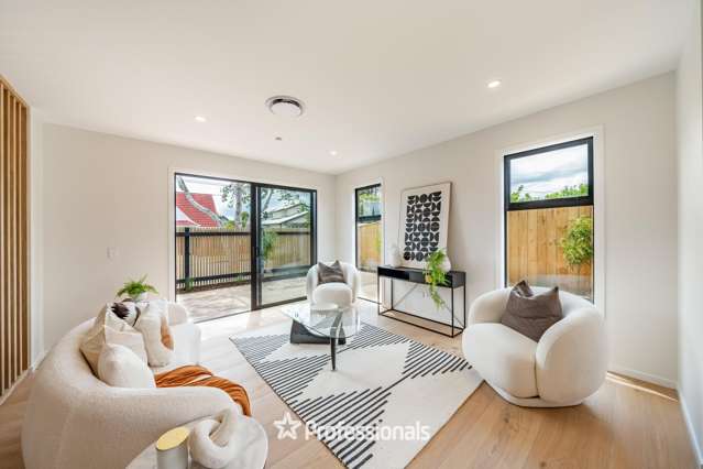 8 Maire Street Woburn_1