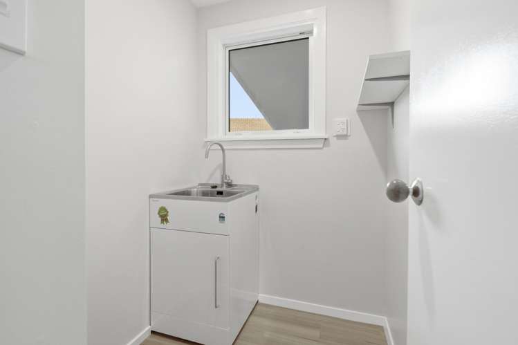 4 Redbridge Lane Sydenham_16