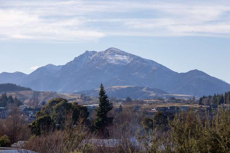 121 Meadowstone Drive Wanaka_25