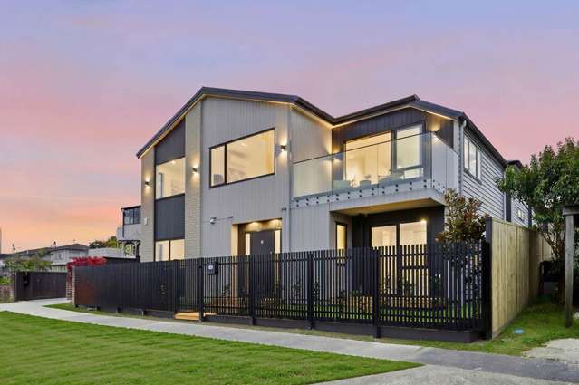 Panoramic Sea Views - New Family Home
