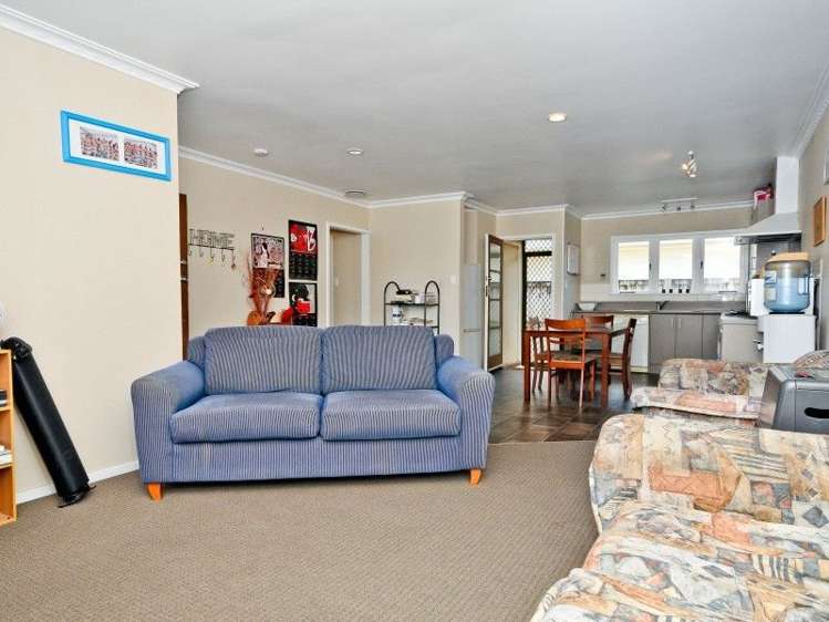 2 Snead Place Hamilton East_15